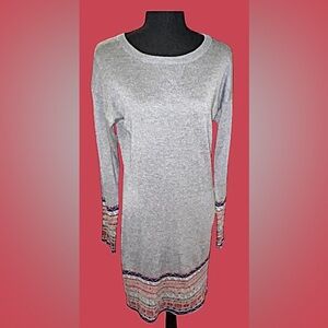 🩶POOF!! LIGHTWEIGHT DRESS! GORGEOUS EMBROIDERED DETAILS! 🩶